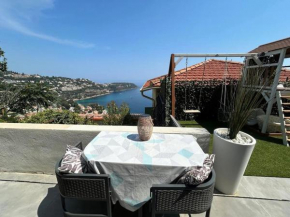 Studio vue mer dans villa moderne